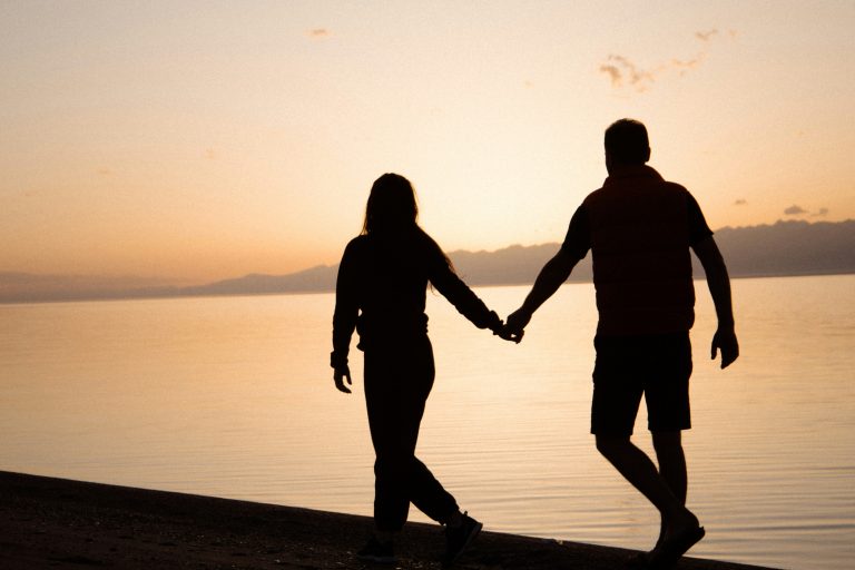 How Social Media Comparison Can Quietly Affect Your Relationship